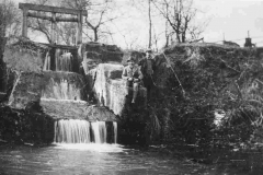 Stauwerk Saumer zum Antrieb des Mühlrades